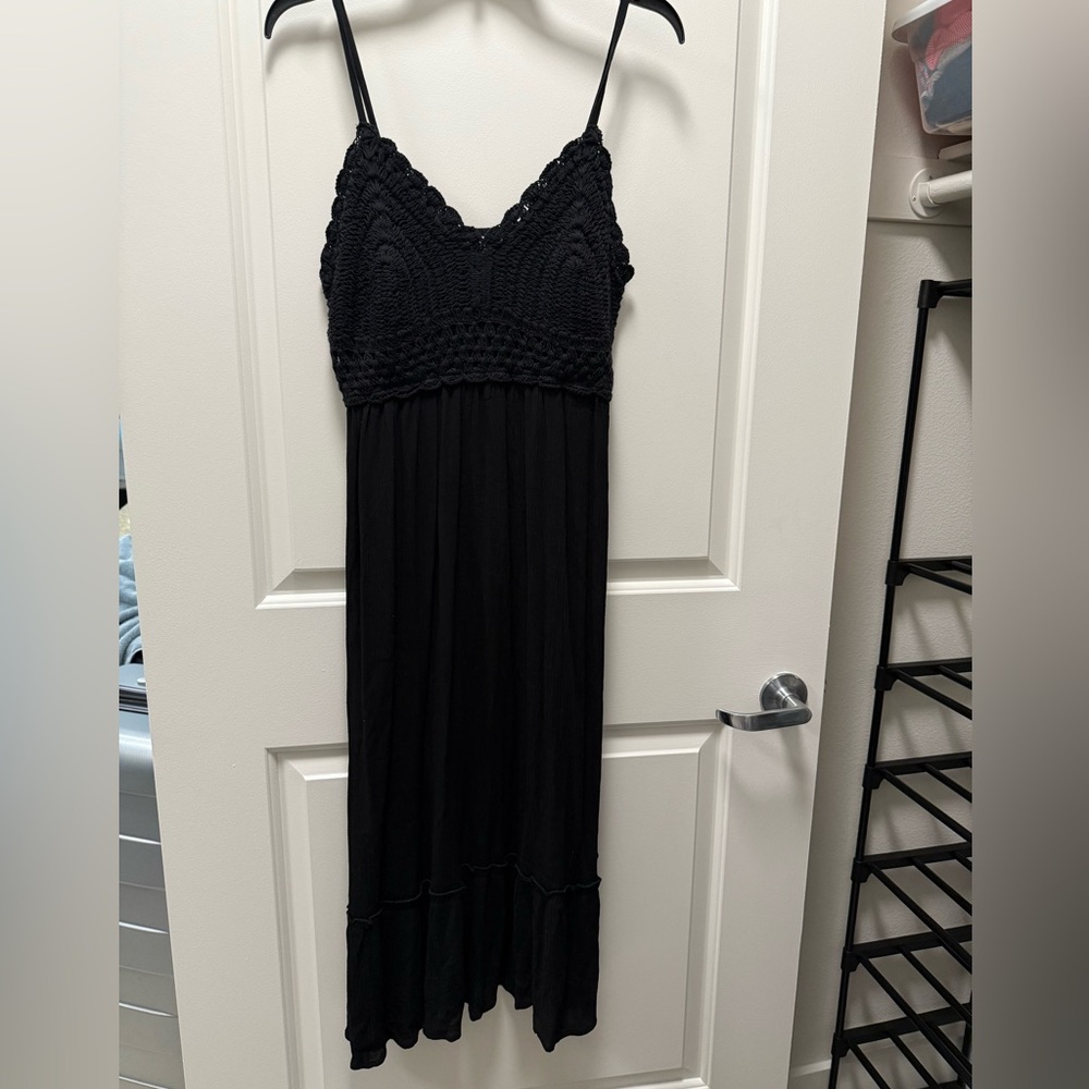 Black midi dress